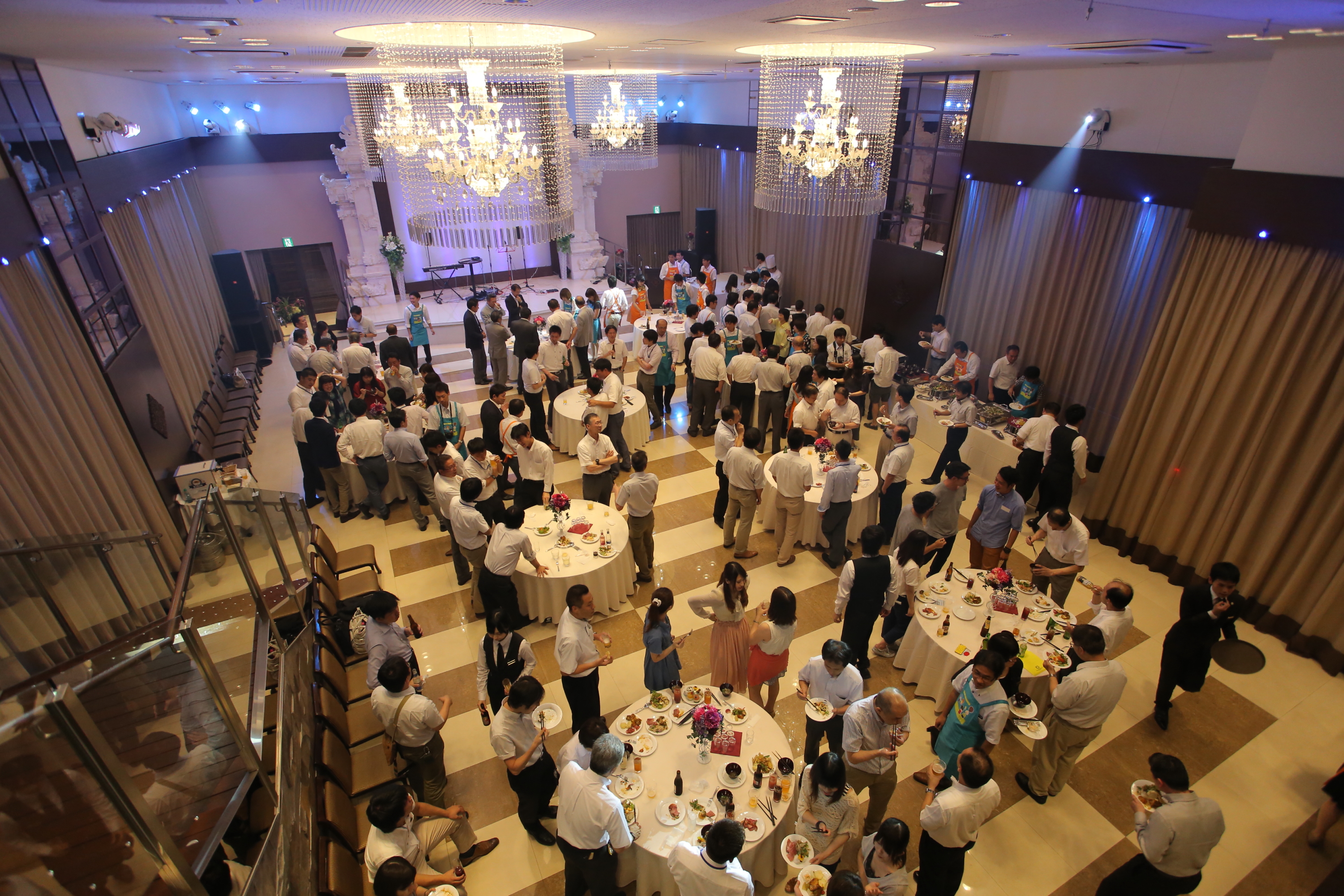 【東新宿駅2分】展示会やローンチパーティーなどのクローズドイベントに適したゴージャスな雰囲気のスペース