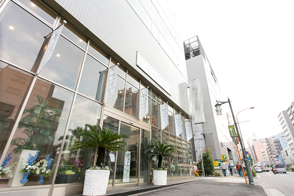 【東新宿駅2分】展示会やローンチパーティーなどのクローズドイベントに適したゴージャスな雰囲気のスペース