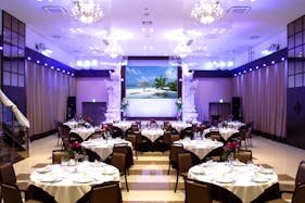 【東新宿駅2分】展示会やローンチパーティーなどのクローズドイベントに適したゴージャスな雰囲気のスペース