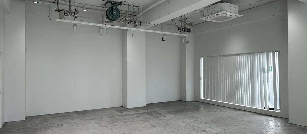 【神宮前｜明治神宮前駅3分】天井高×ミニマル内装のフラット空間｜展示会・POP UPに（63㎡）  