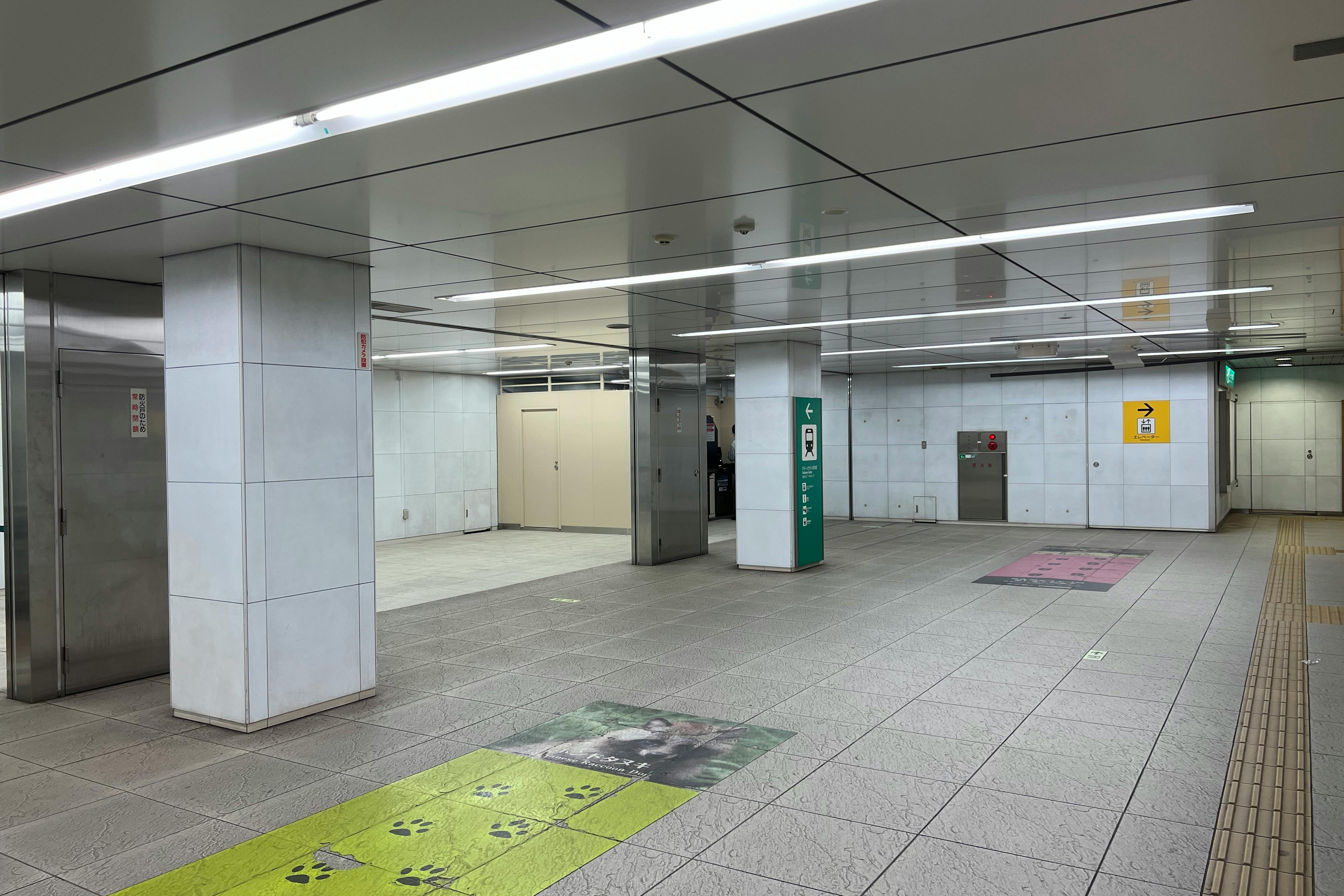 【横浜市営地下鉄グリーンライン中山駅】各種プロモーションやサンプリングに最適な改札外コンコース横のイベントスペース