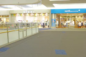 【イオンモール大高*】2F アース ミュージック&エコロジー前