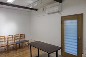 【池袋駅9分】アートの展示会場、ワークショップ等に適したシンプルな形状が利用しやすいイベントスペース