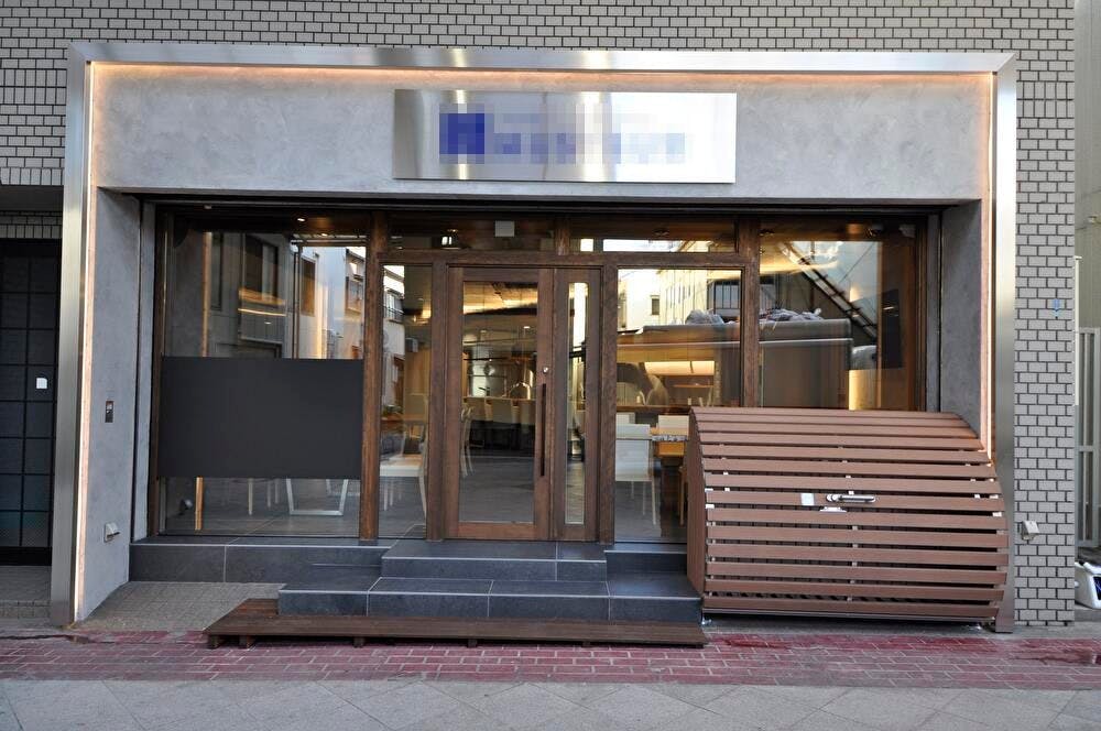 【王子公園駅8分/夜のご利用】飲食の短期出店や食物販のポップアップストアに最適な「灘中央筋商店街」に面したシェアキッチンスペース