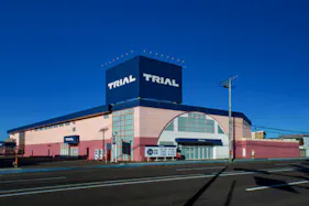 【スーパーセンタートライアル帯広東店】【店舗出入口】キッチンカー(調理営業)出店限定/屋外スペースA ※焼鳥等煙商材NG