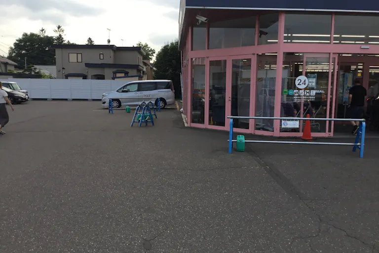 出店スペース:店舗出入口