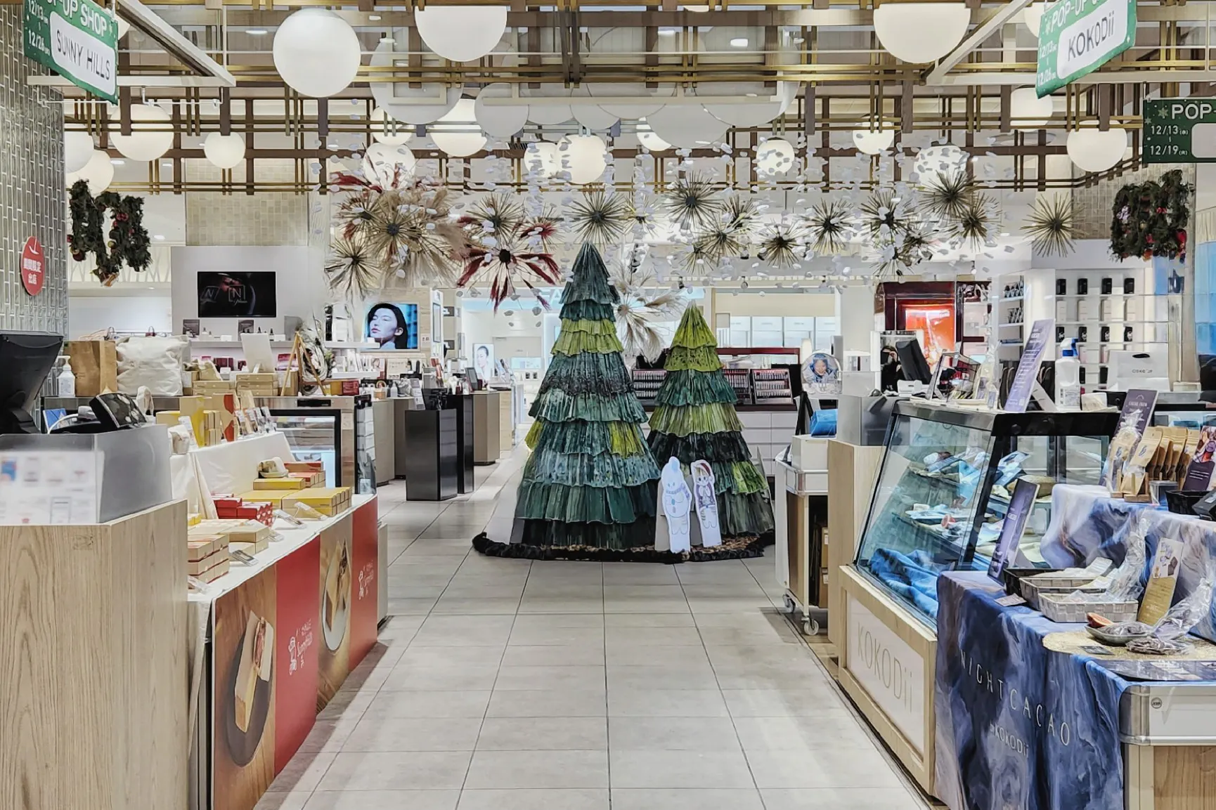 【北千住マルイ】2階 カレンダリウムF11【食物販・物産展】店内入って正面、什器完備の好立地スペース