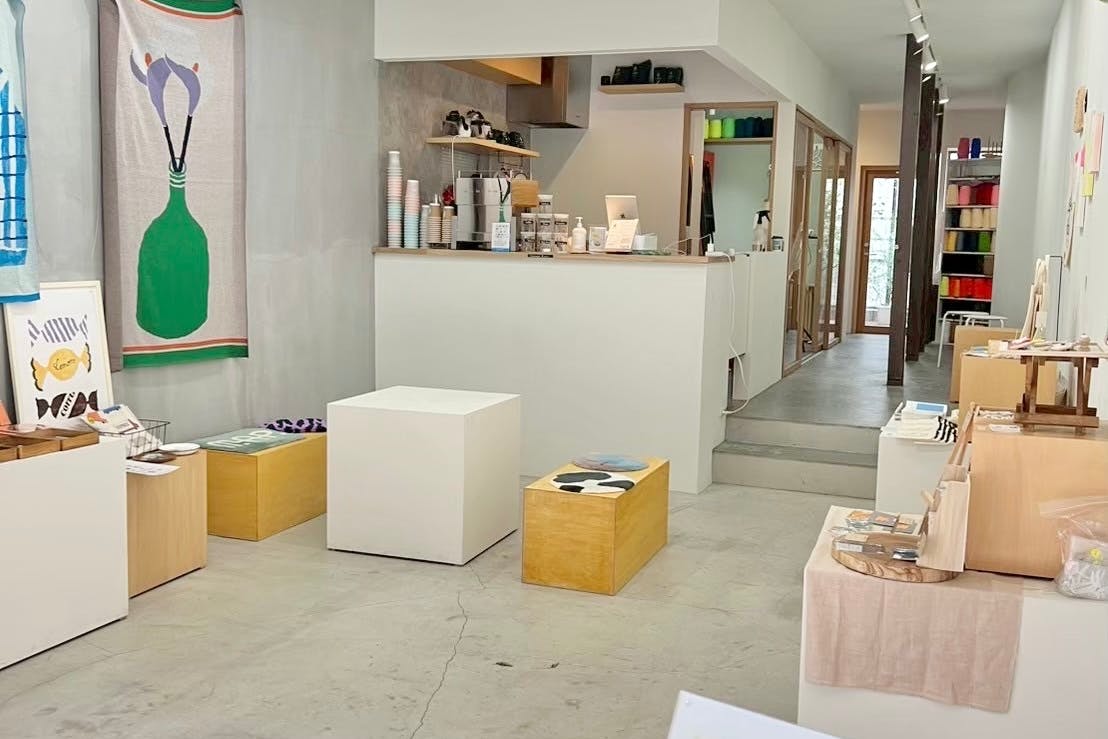 【高円寺駅徒歩4分】展示会・ワークショップに適した路面視認性が高いギャラリー/スタジオ