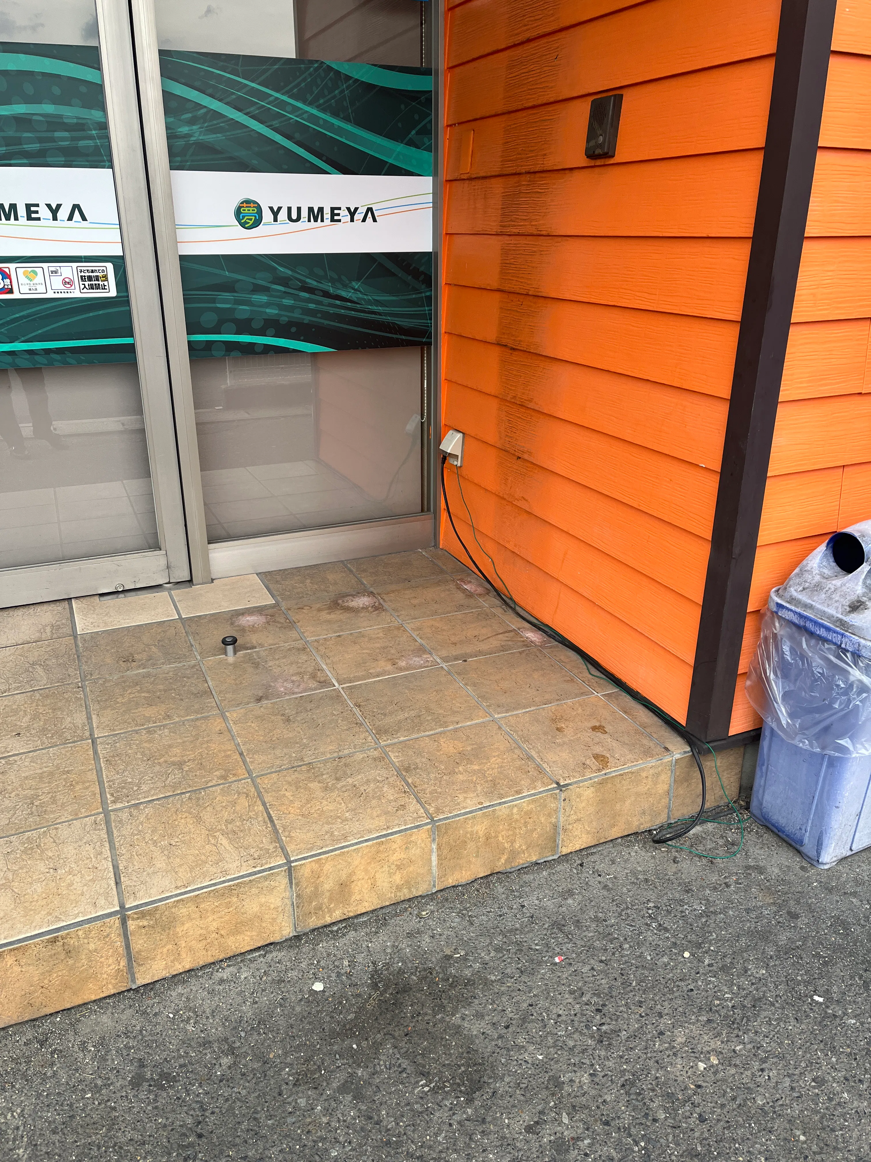 【夢屋恵那店】キッチンカーやプロモーション等に最適なアミューズメント施設のイベントスペース