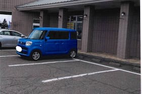 【ギフトプラザ会津店】物販ポップアップストアやキッチンカー、出張販売、プロモーションイベントに適したギフトショップ併設駐車場内のイベントスペースB