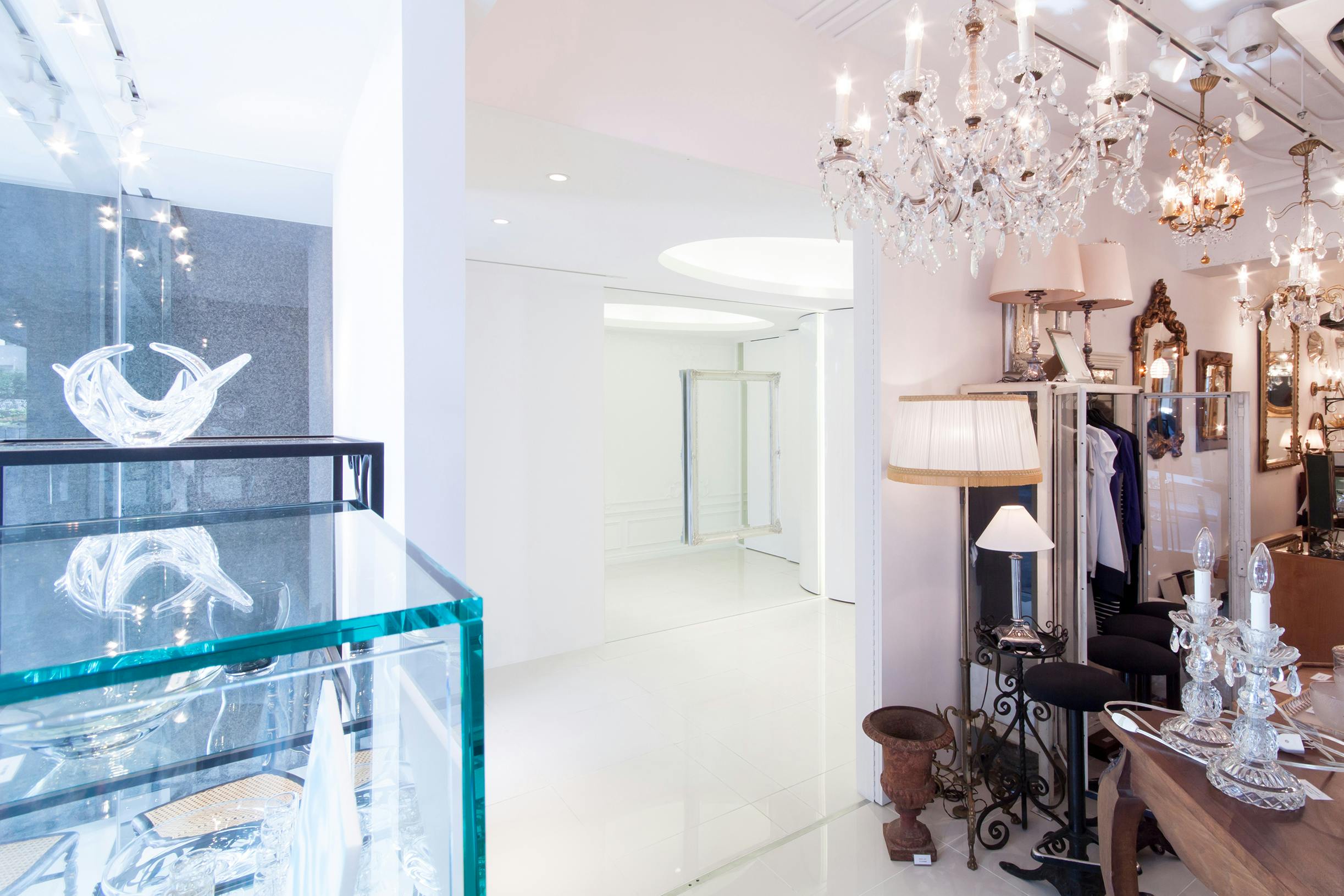 【心斎橋駅1分】ポップアップストアや個展に利用可能、路面セレクトショップ内のギャラリースペース