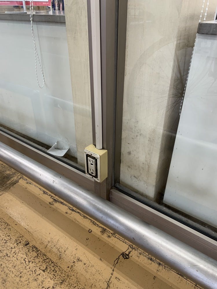 【オークワ泉大津】プロモーションに最適な屋外スペース