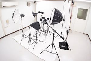 【南方駅1分】“撮ってみたい”を気軽に叶える、初心者にもやさしいレンタル撮影スタジオ