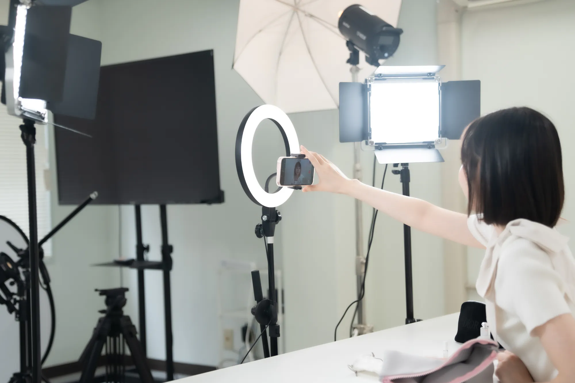 【南方駅1分】“撮ってみたい”を気軽に叶える、初心者にもやさしいレンタル撮影スタジオ