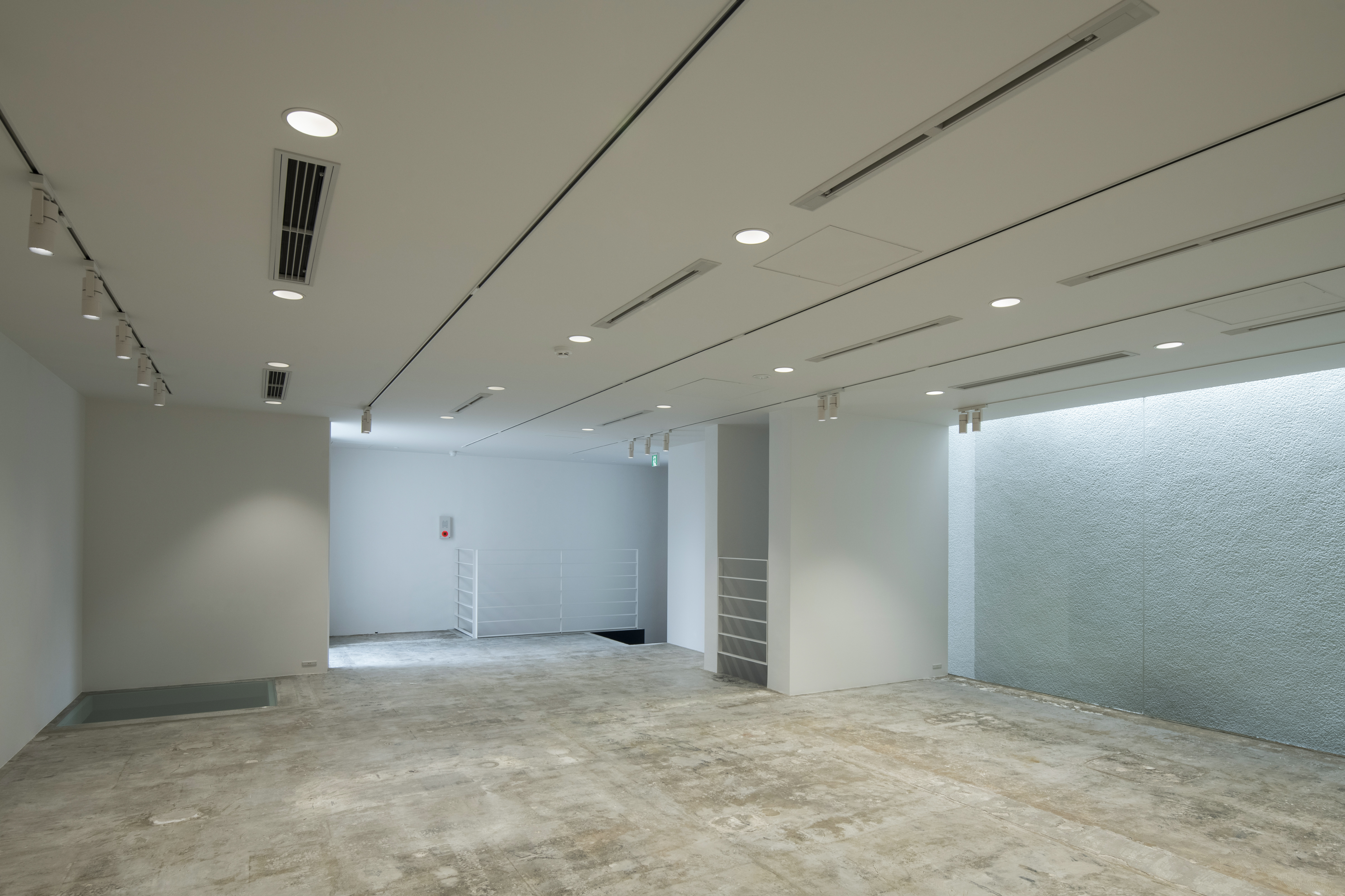 【唐人町駅1分】スペース7