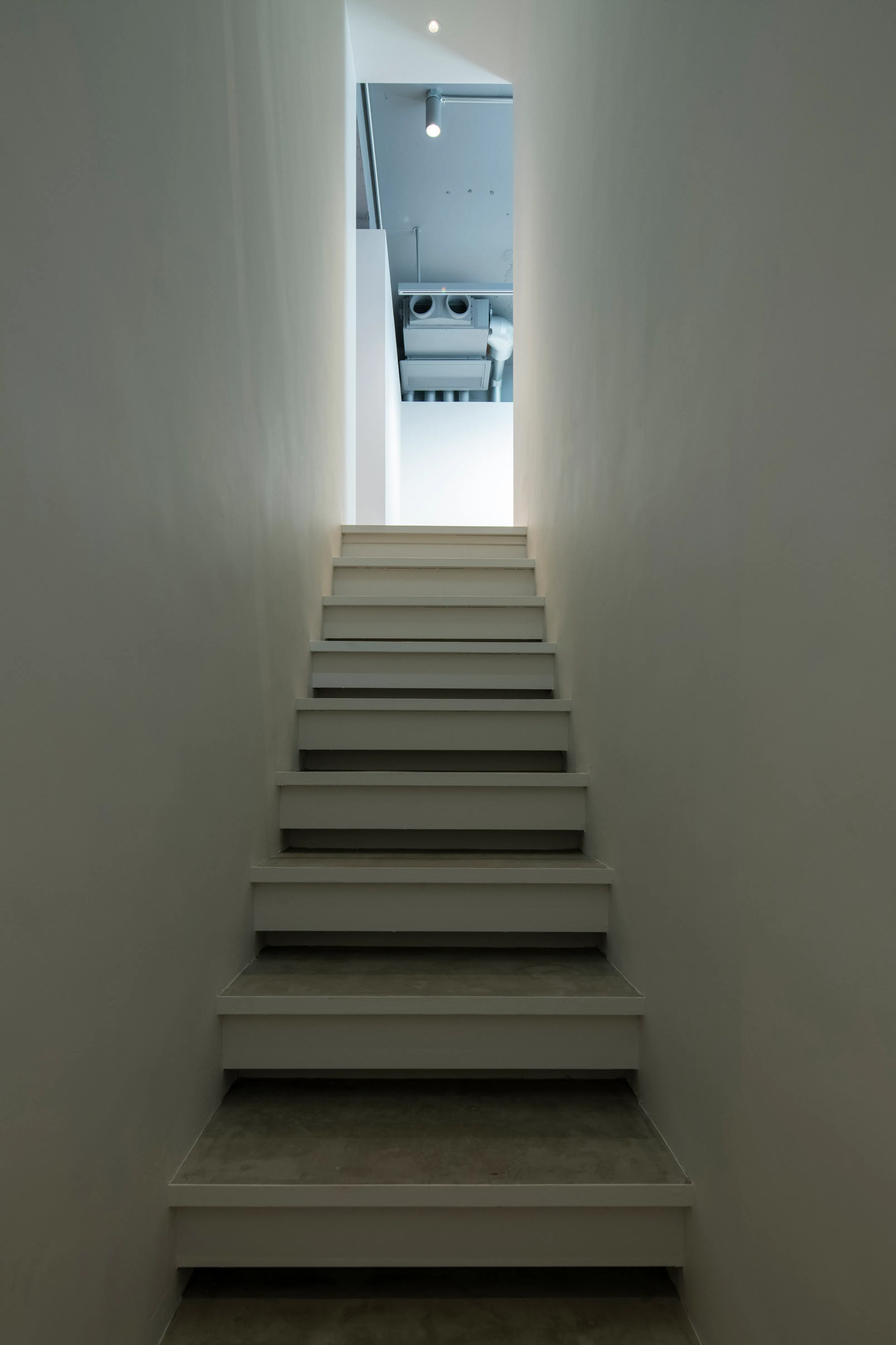 【唐人町駅1分】3層238㎡・建築家リノベーションのアートスペース（cassette）