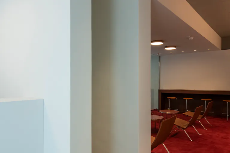 【唐人町駅1分】スペース16