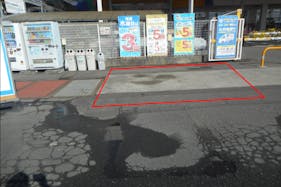 【サンデー八戸長苗代店】屋外駐車場 キッチンカーの出店に最適なホームセンター内駐車場の屋外イベントスペース