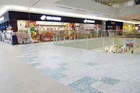 【イオンモール草津】3F イオンスタイル前