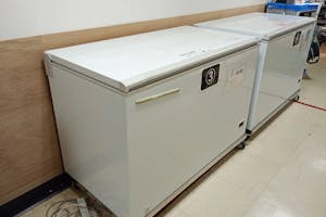 【町田モディ】2階 パブリックスペース(店頭三角)【食物販・物販】人通り抜群の好立地、スイーツ販売やPRイベントに最適