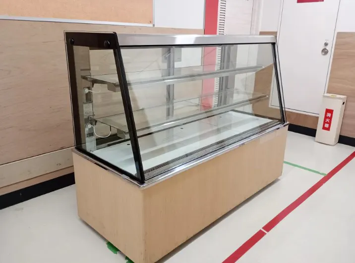 【町田モディ】2階 パブリックスペース（店頭三角）【食物販・物販】人通り抜群の好立地、スイーツ販売やPRイベントに最適