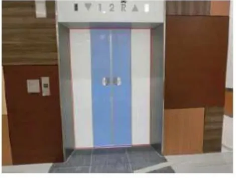 【イオンモール天童】モール内広告 エレベーターの画像