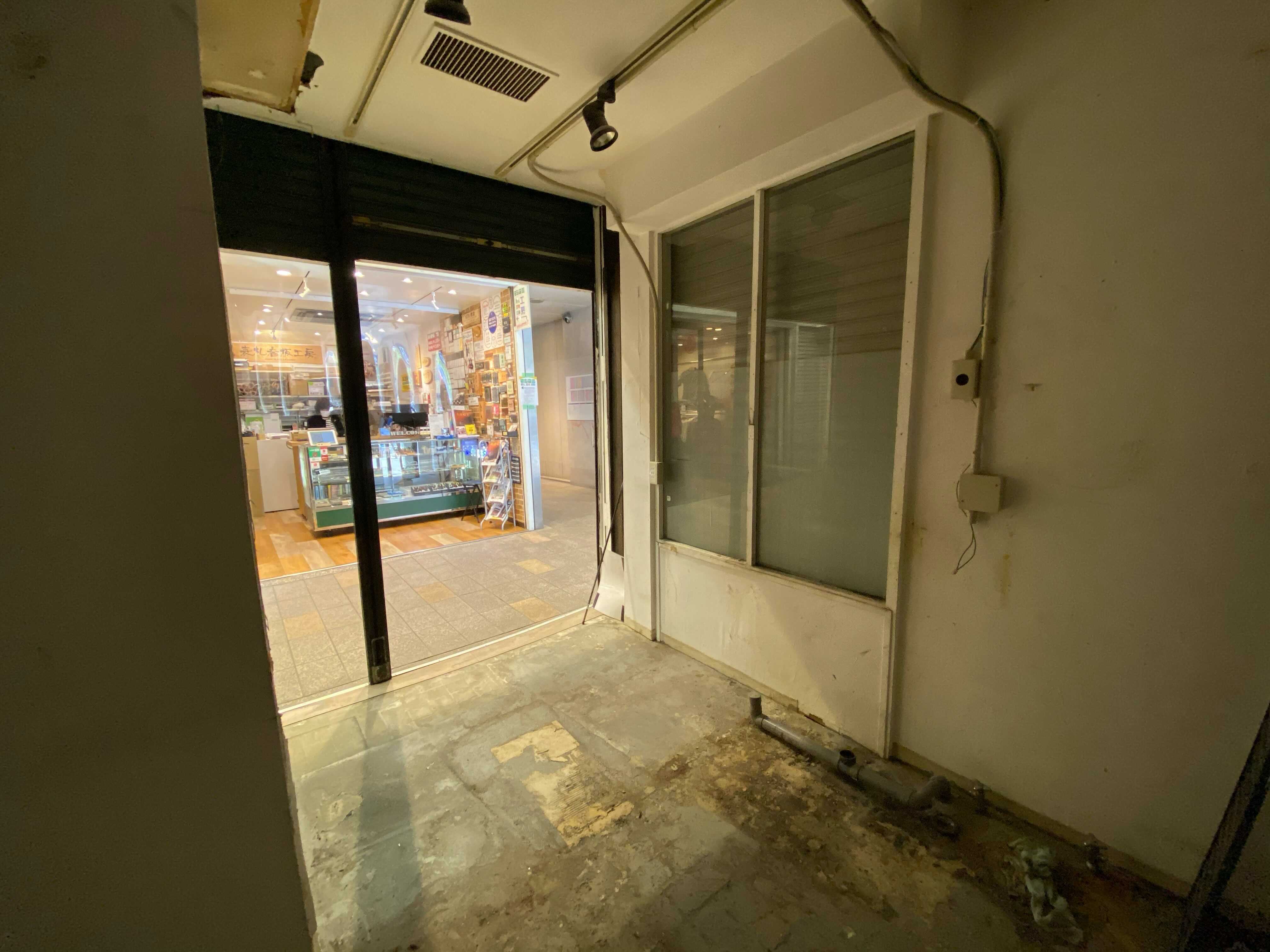 【三宮高架商店街 ピアザkobe 海側No.36】ポップアップストアやプロモーションに最適な高架下商店街内のイベントスペースの画像9