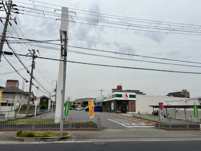 【A-プライス加古川別府店】キッチンカーや食物販出店に適したスーパーの軒下スペース