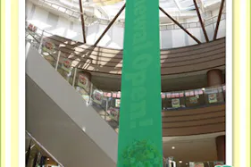 【イオンモール多摩平の森】モール内広告 センターコート大型バナー