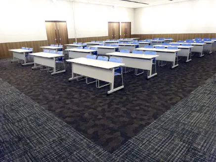 【イオンモール今治新都市】2FイオンホールA(手前)