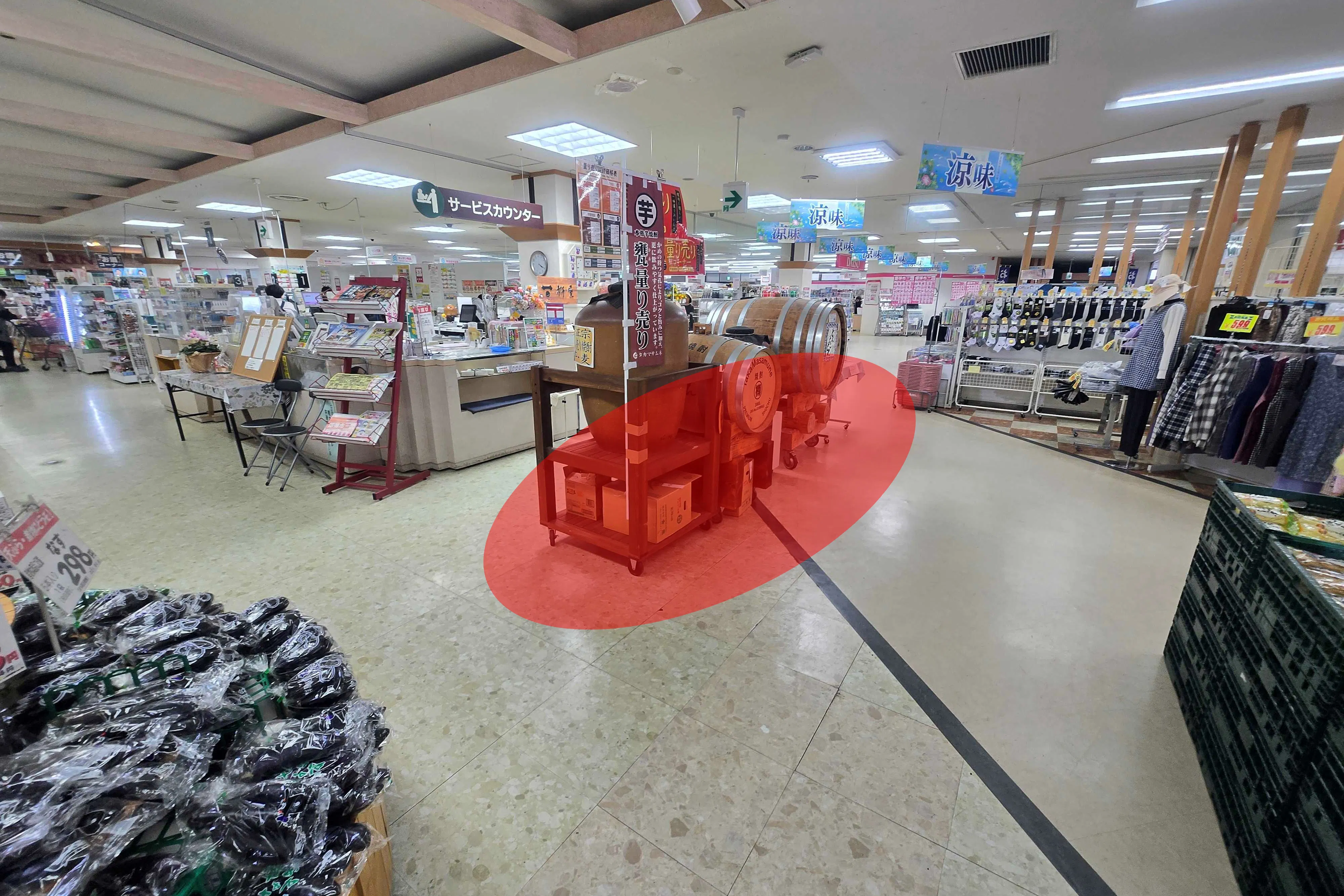 【ショッピングプラザベル山辺店】物販や販促プロモーションに最適な店内中央にあるレンタルスペース