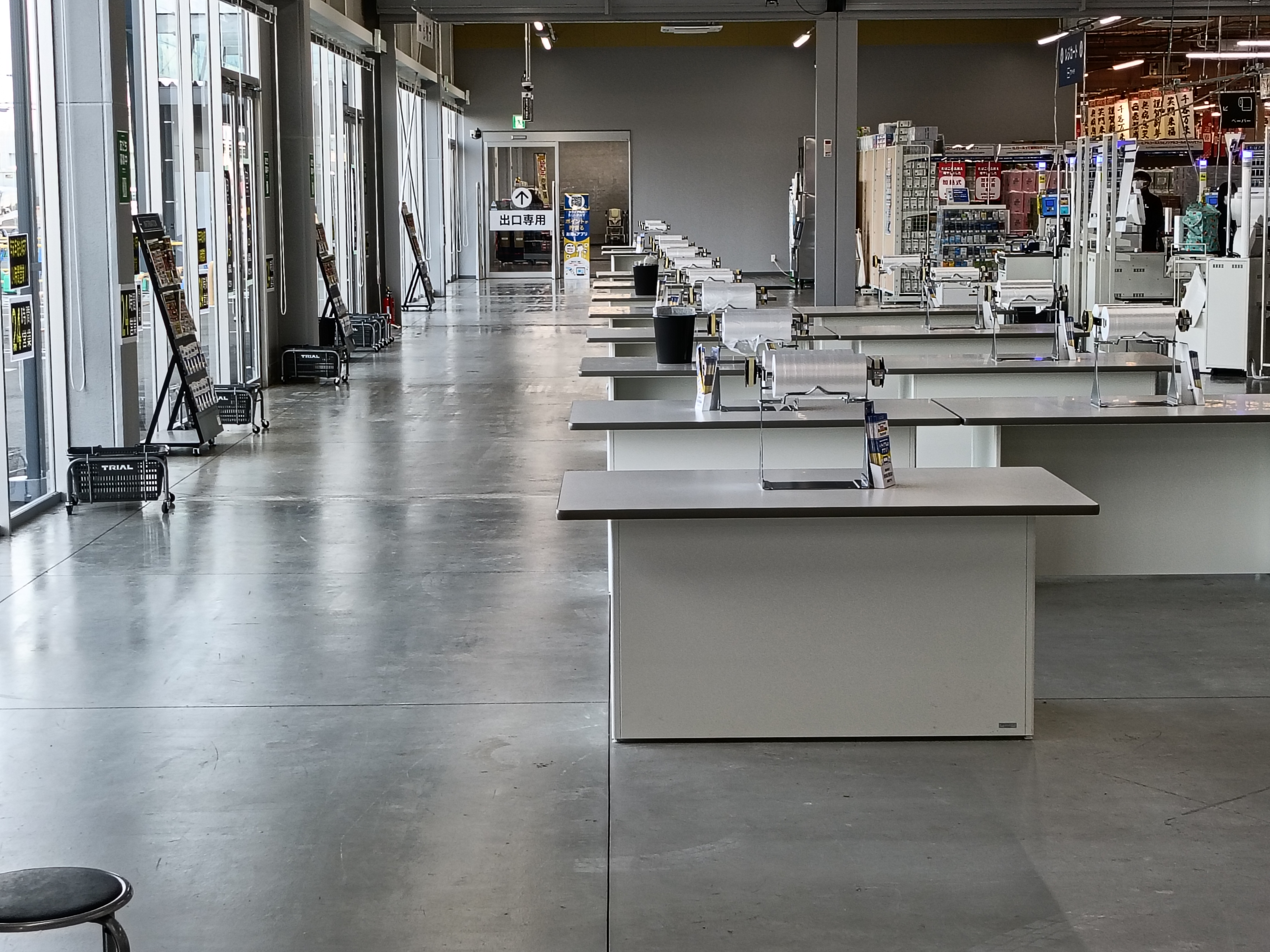 【メガセンタートライアル桜の郷店】販促プロモーションに最適な Ⓐ 屋内催事スペース➀