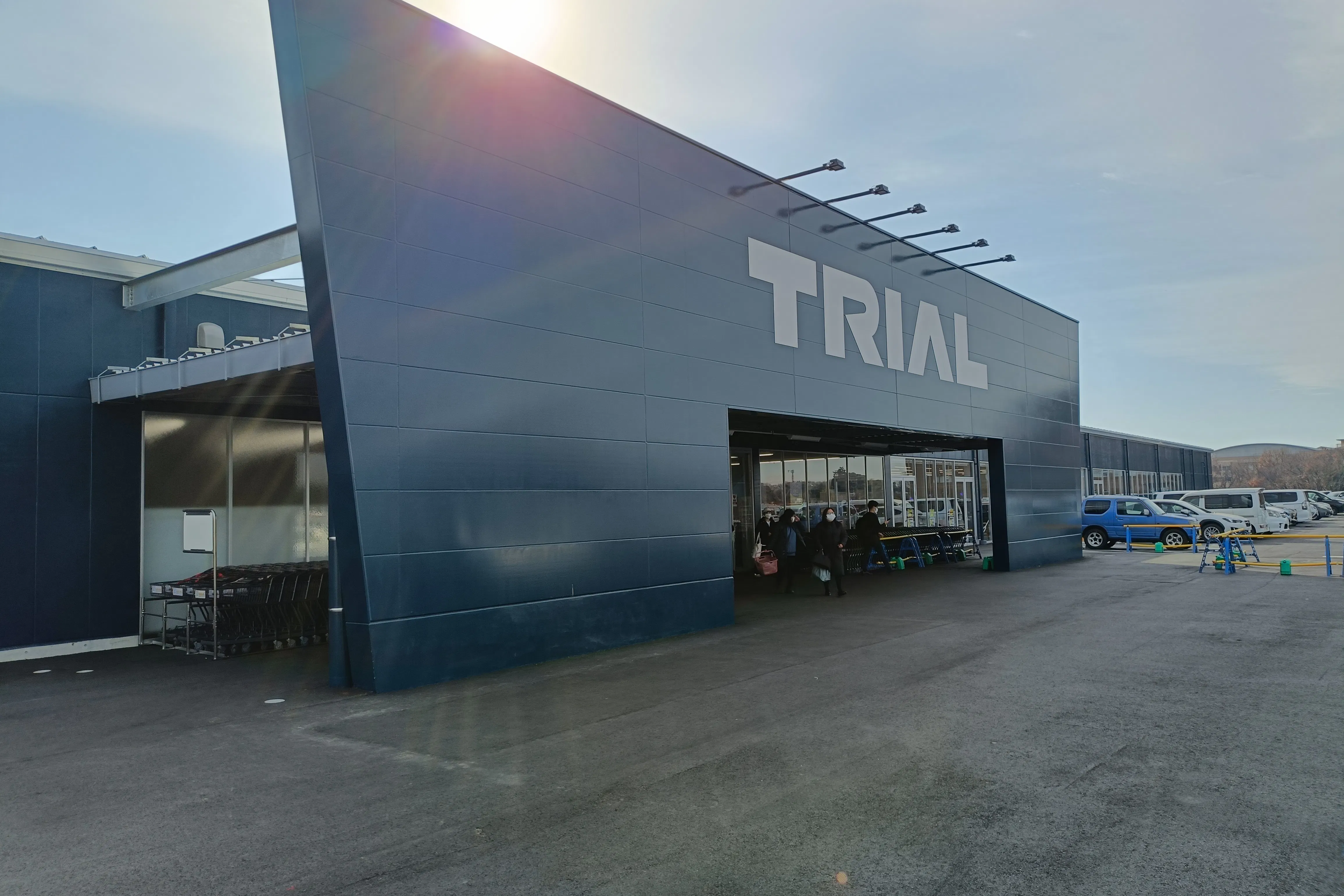 【メガセンタートライアル桜の郷店】販促プロモーションに最適な Ⓐ 屋内催事スペース➀