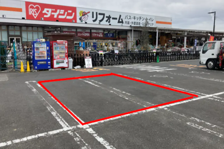 【ダイシン泉店】駐車場 キッチンカーの出店やテント形式のイベント実施に最適な屋外の催事イベントスペースの画像1