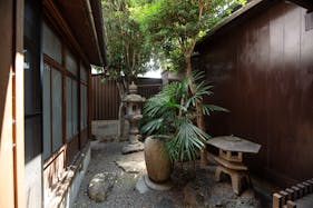 【丹波口駅5分】ポップアップストアや撮影に適した日本庭園付きの京町家の中にあるレンタルスペース