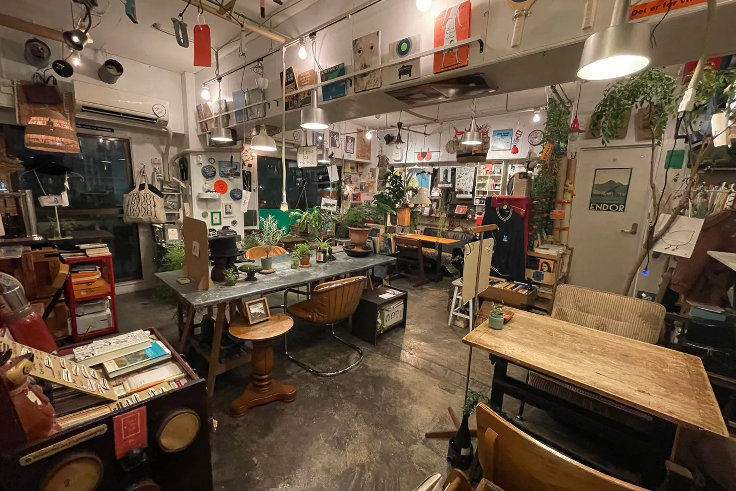 【中目黒駅10分】カフェ・レストランの短期出店や個展などアート用途、招待制のイベントに最適なアコースティック系のライブも可能なレンタルスペース