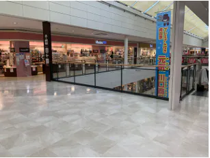 【イオンモール川口前川】イッカ前ブリッジの画像