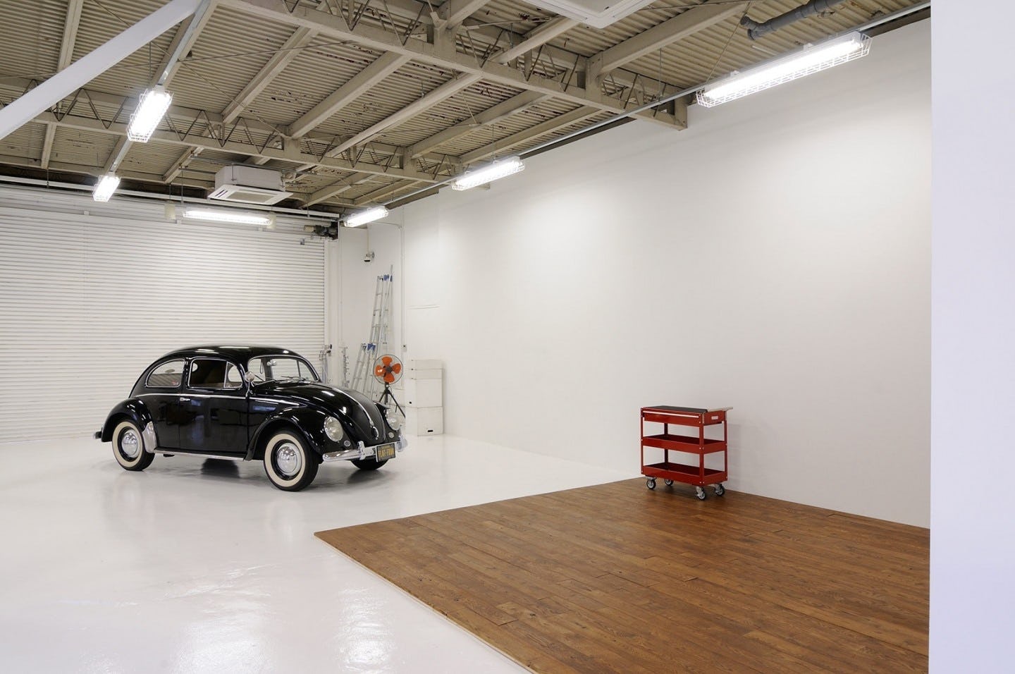 【学芸大学駅15分】撮影に最適な倉庫をリノベーションしたガレージのスタジオ