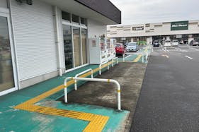 【TSUTAYA森町店】食物販やプロモーションの実施可能な屋外駐輪場スペース