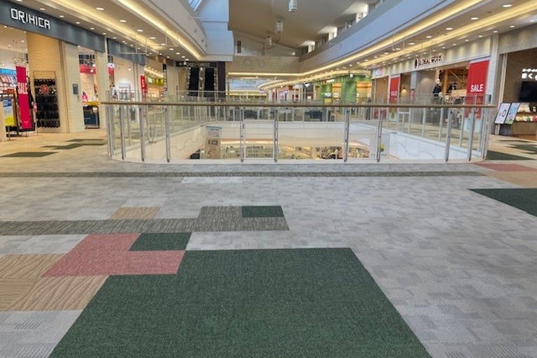 【イオンモール羽生】SHOWA NISHIKAWA 前ブリッジの画像3