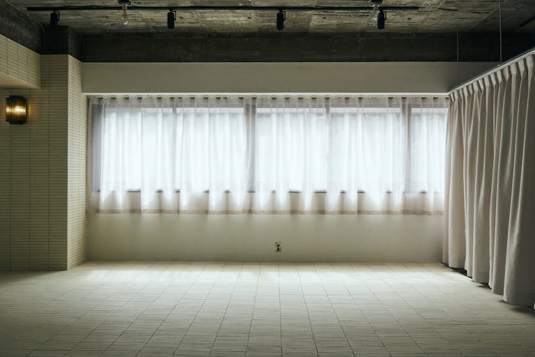 【心斎橋駅5分】ポップアップや撮影に利用可能な南向自然光が入るワンフロアのハイセンスイベントスペースの画像17