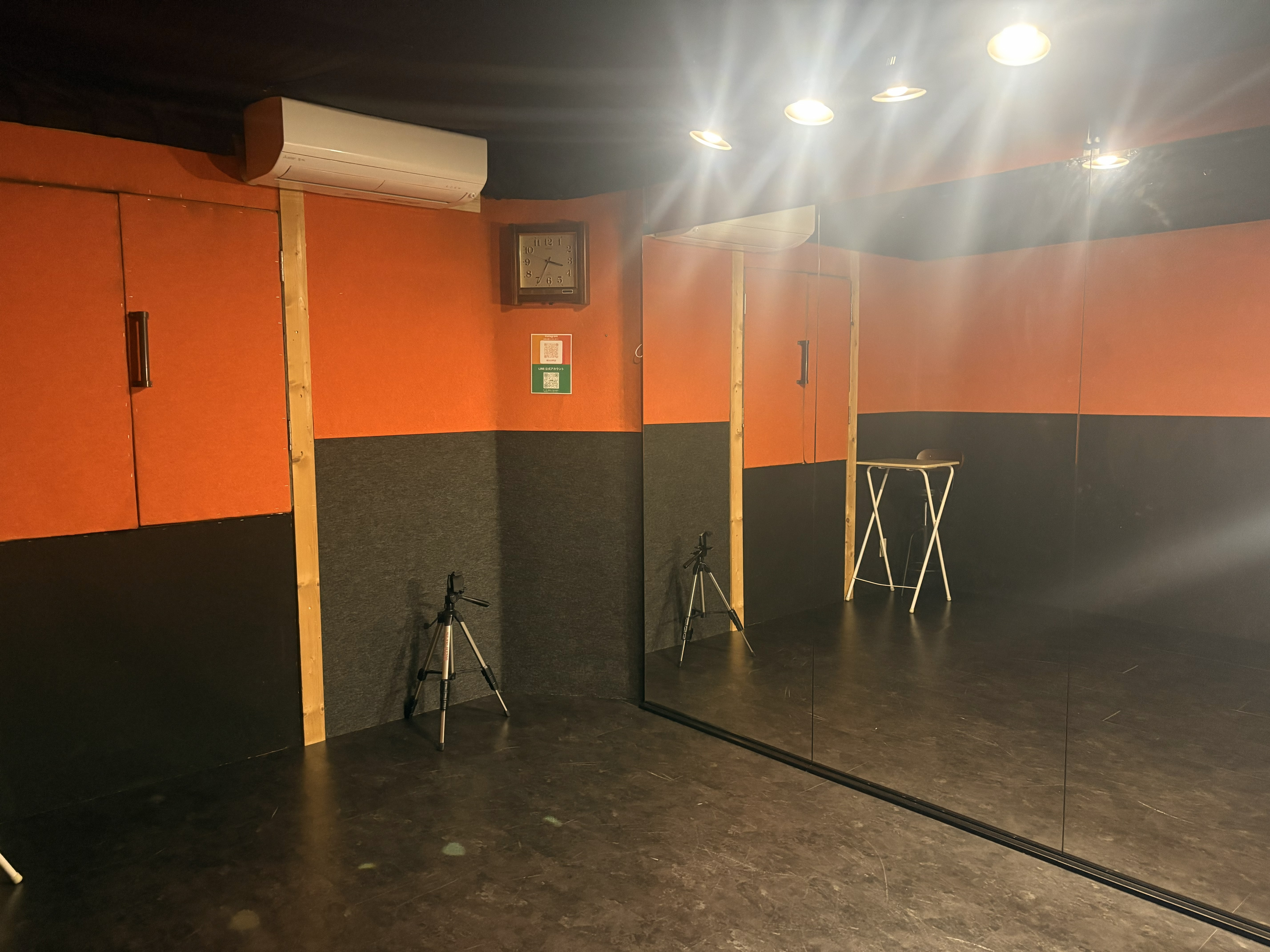 【北18条駅7分】ポップアップストアや展示会・撮影に最適！24時間利用可な鏡付きコンパクトイベントスペース「レンタルスタジオエイジュ札幌北18条」