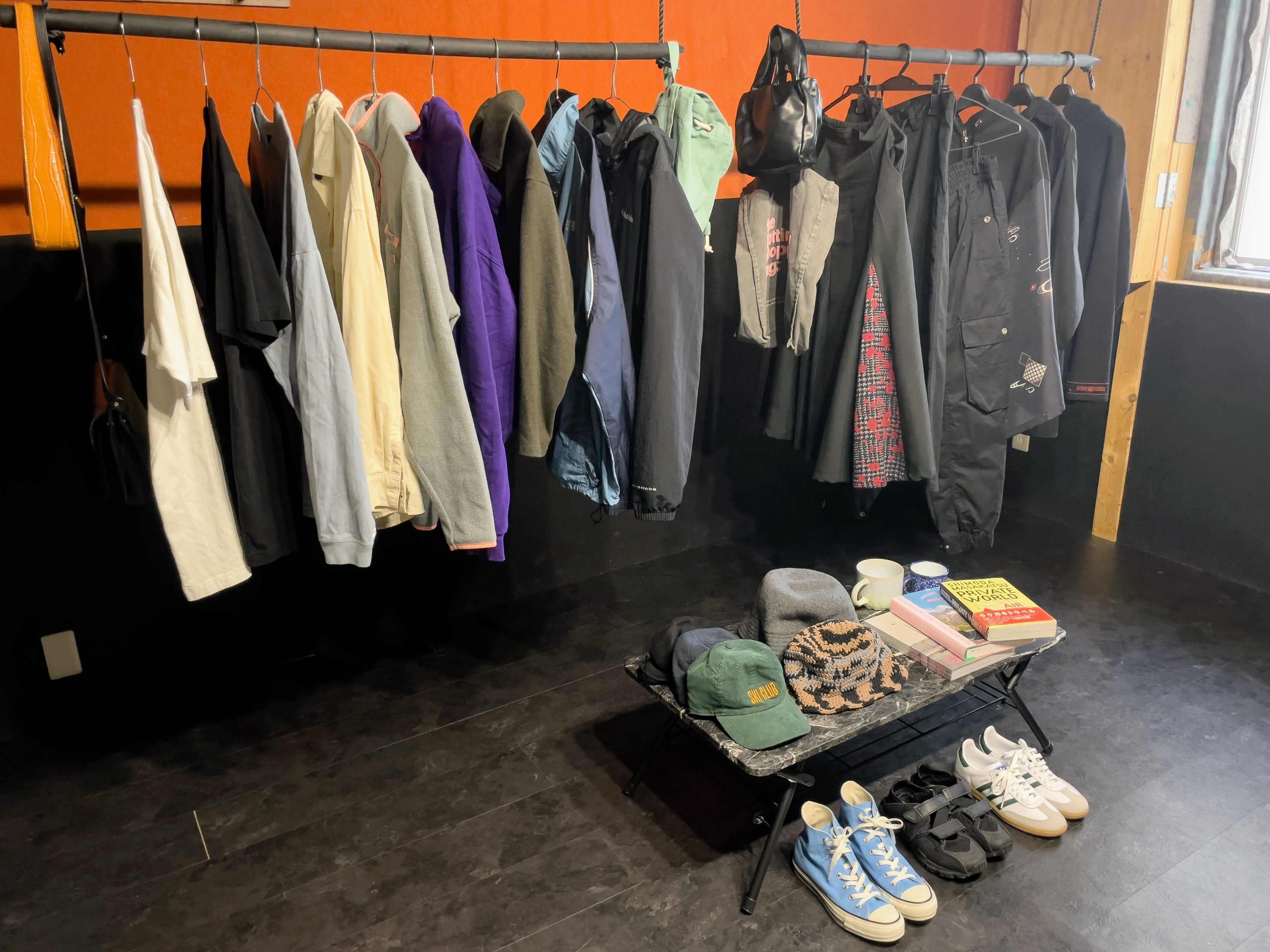 【北18条駅7分】ポップアップストアや展示会・撮影に最適！24時間利用可な鏡付きコンパクトイベントスペース「レンタルスタジオエイジュ札幌北18条」