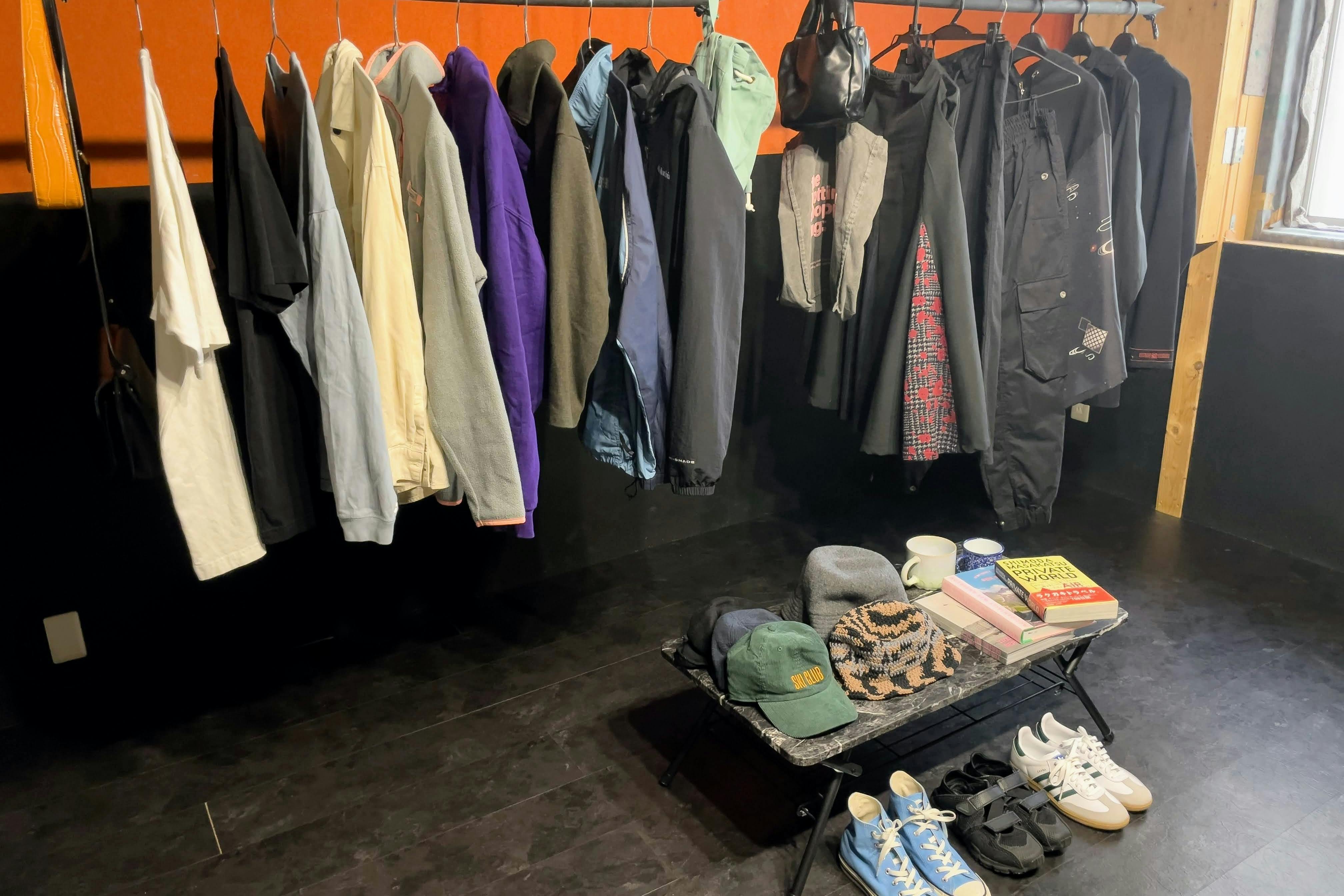 【北18条駅7分】ポップアップストアや展示会・撮影に最適!24時間利用可な鏡付きコンパクトイベントスペース「レンタルスタジオエイジュ札幌北18条」