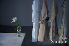 【表参道駅8分 /明治神宮前駅4分】数々の有名な人気ショップが立ち並ぶキャットストリート沿いの路面スペースです。搬入搬出もしやすく「個展」「展示会、ポップアップストア」等に最適