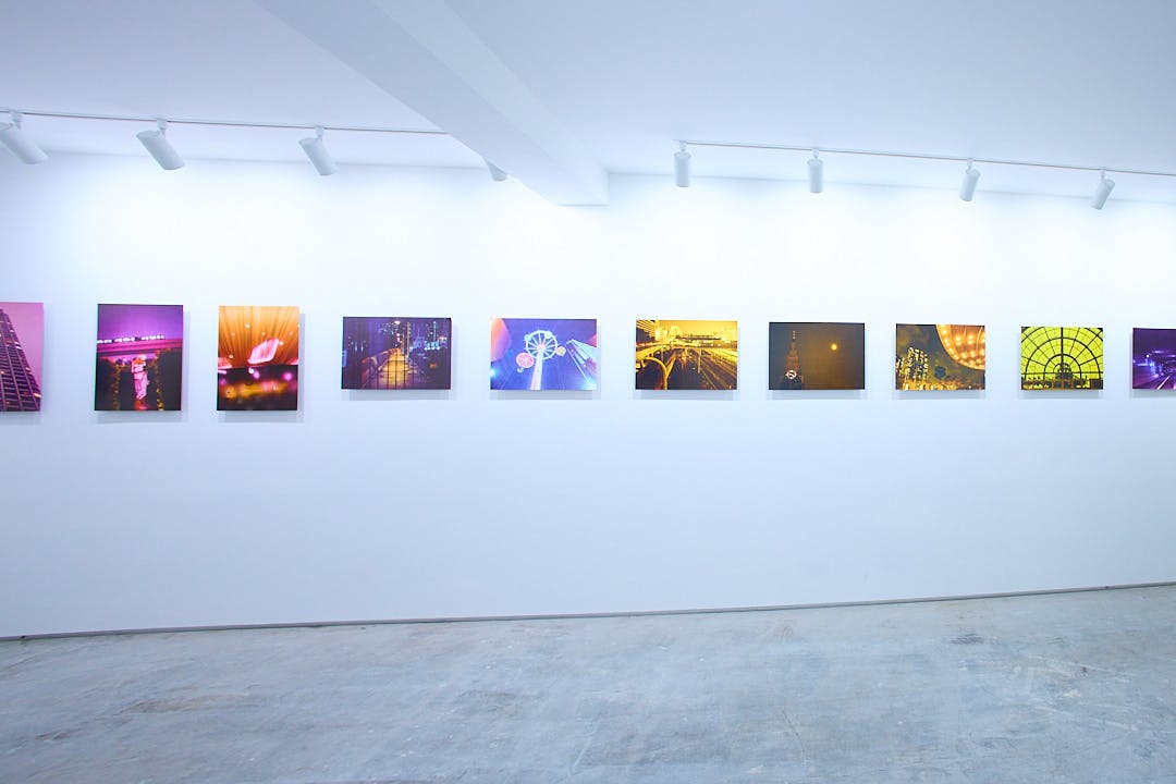 【表参道駅8分 /明治神宮前駅4分】数々の有名な人気ショップが立ち並ぶキャットストリート沿いの路面スペースです。搬入搬出もしやすく「個展」「展示会、ポップアップストア」等に最適