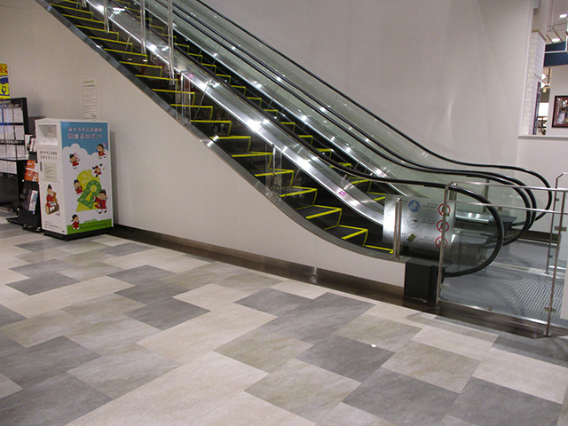 【イオン藤井寺ショッピングセンター】スペースG（グランサックス前）