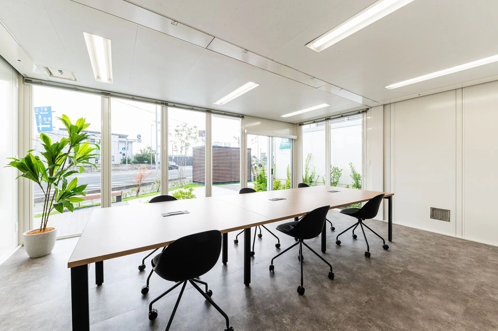 【栃木県宇都宮市】自主企画マルシェやワークショップに最適なお手頃価格のレンタルスペース「Meeting」／敷地全体の貸切イベント開催も可能！