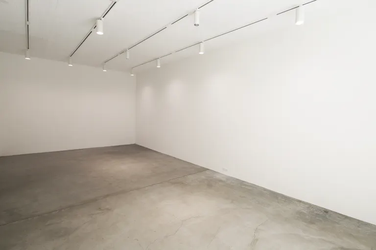 【代官山|白壁ミニマルギャラリー】スペース1