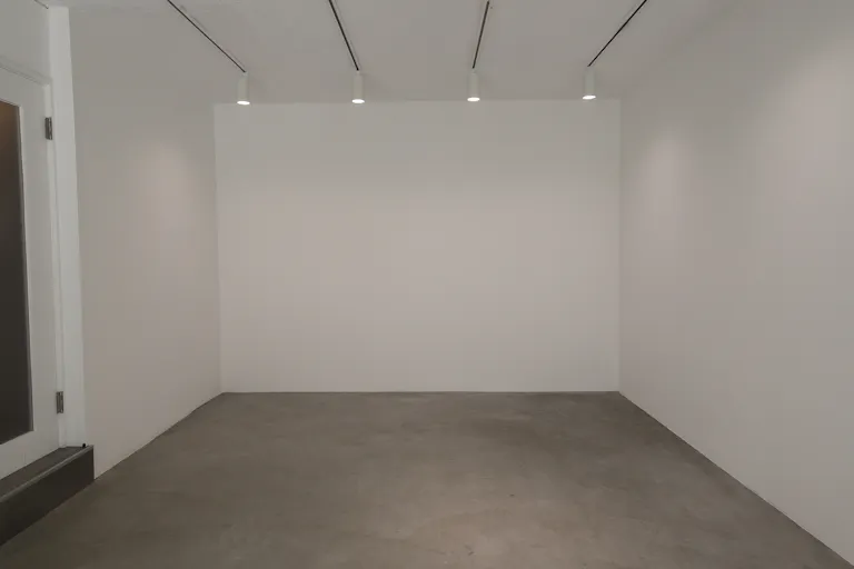 【代官山|白壁ミニマルギャラリー】スペース5